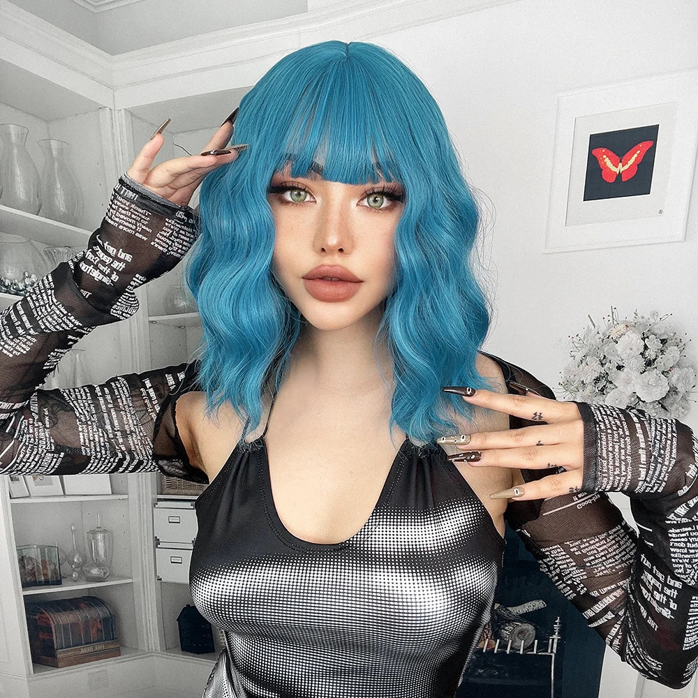 Ainizi Short Wave Daily Female Wigs Heat Resistant Ombre Brown Mixed Platinum High Density Machine Made Synthetic Wig with Bangs