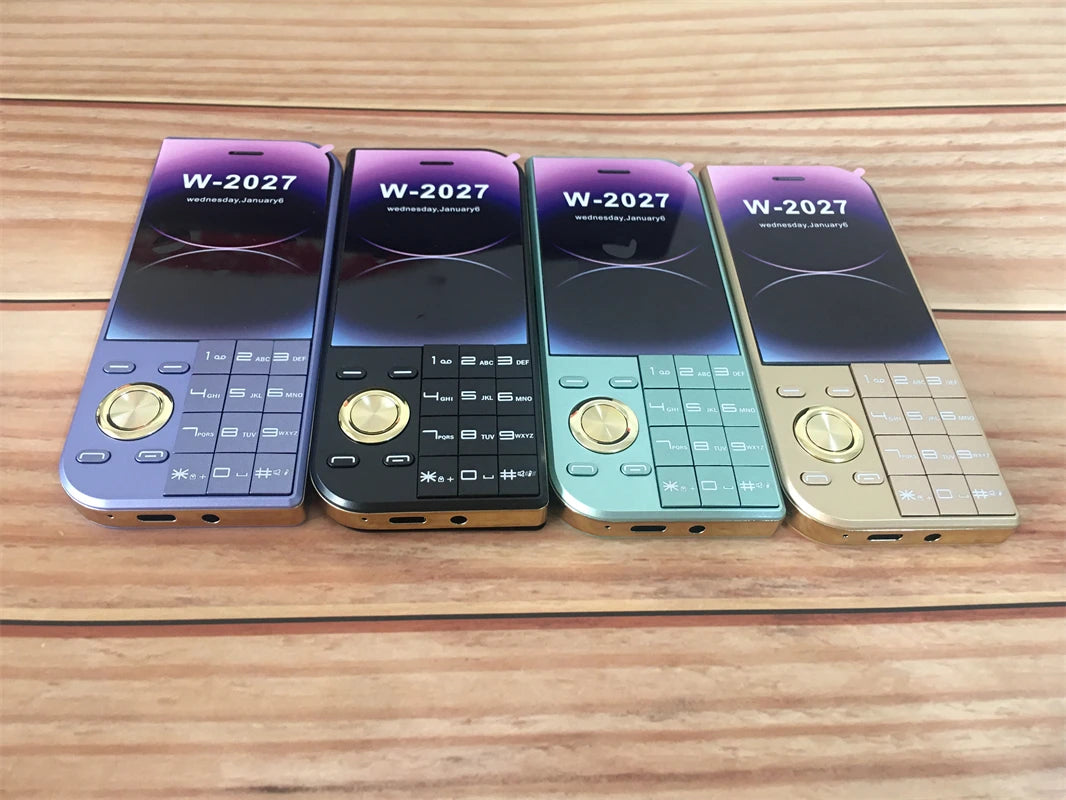 2025 New Push Button Mobile Phone 2.8' Three SIM 3SIM Bluetooth Flashlight MP3 Wireless FM Camera Vibration BigHorn CellPhone