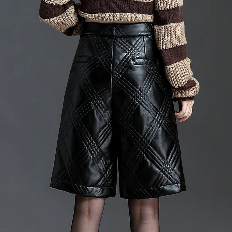 ZUZK Warm Black PU Leather Thick Bermuda Shorts For Women Winter Knee Length Shorts Motorcycle Punk High Waist Bermuda Femme