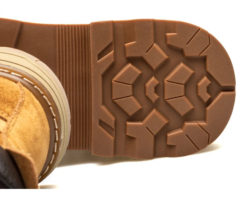 Autumn Winter Velvet Platform Boots for Men Designer Soft-soled Cow Suede Work Shoes Man Fashion Non-slip Yellow Ankle Boot Male