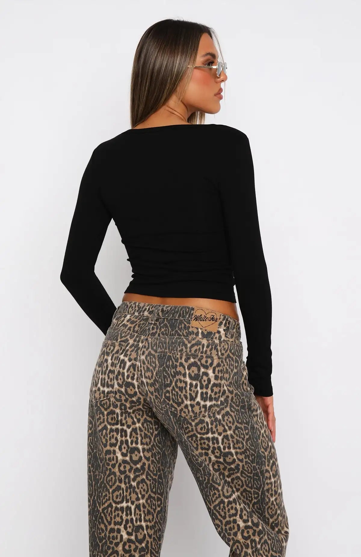 Womens V Neck Button Down Henley T Shirts Y2K Slim Fit Long Sleeve Crop Tops Basic Casual Going Out Tee Shirts