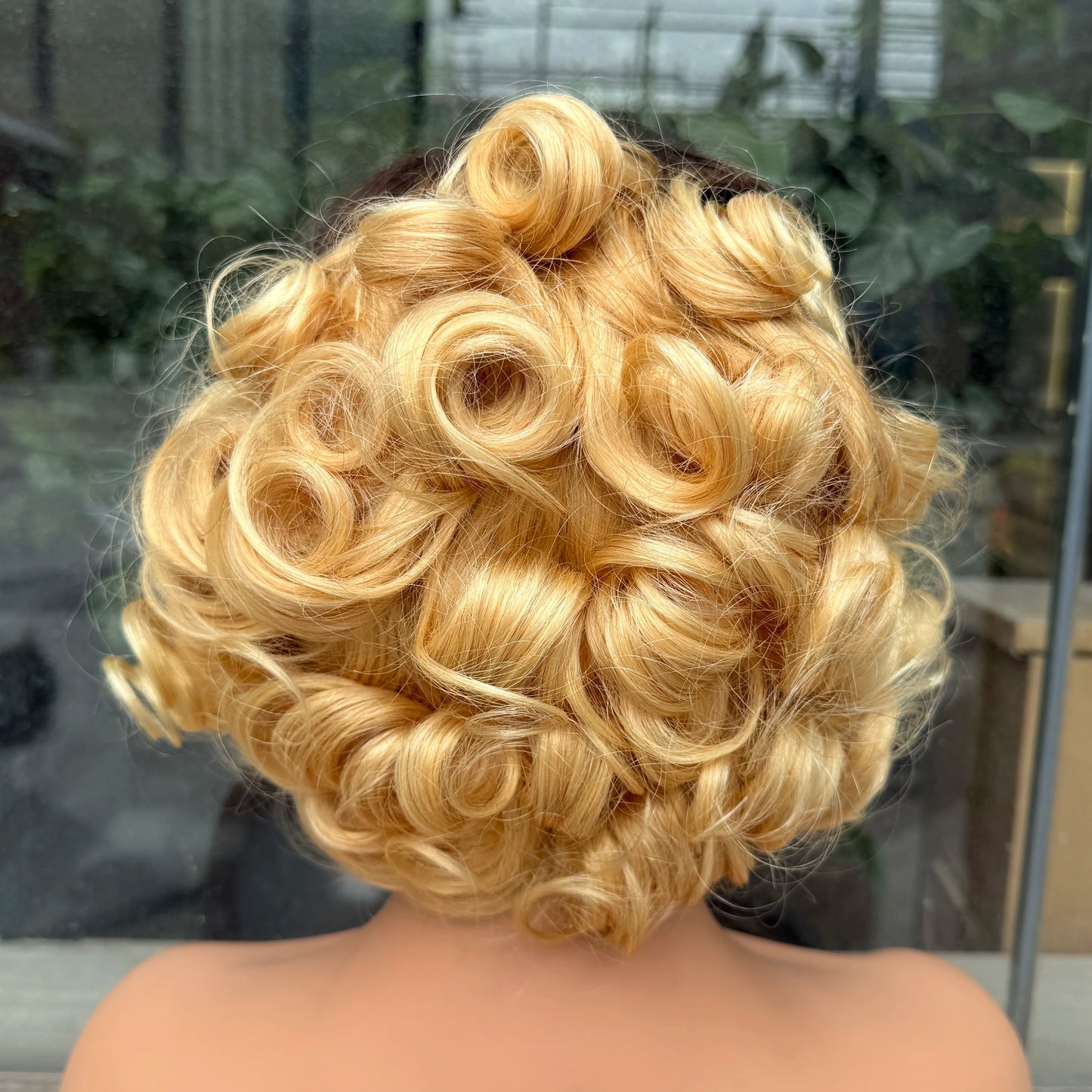 613# Pixie Cut Wigs Human Hair Loose Wave Curly Wig 13x4 Lace Front Human Hair Wig 260% Density 8Inch for Black Women