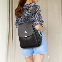 Chic & Stylish Women's Backpack: Solid Faux Leather, Secure Zipper, Metal Accents – Perfect for School and Travel