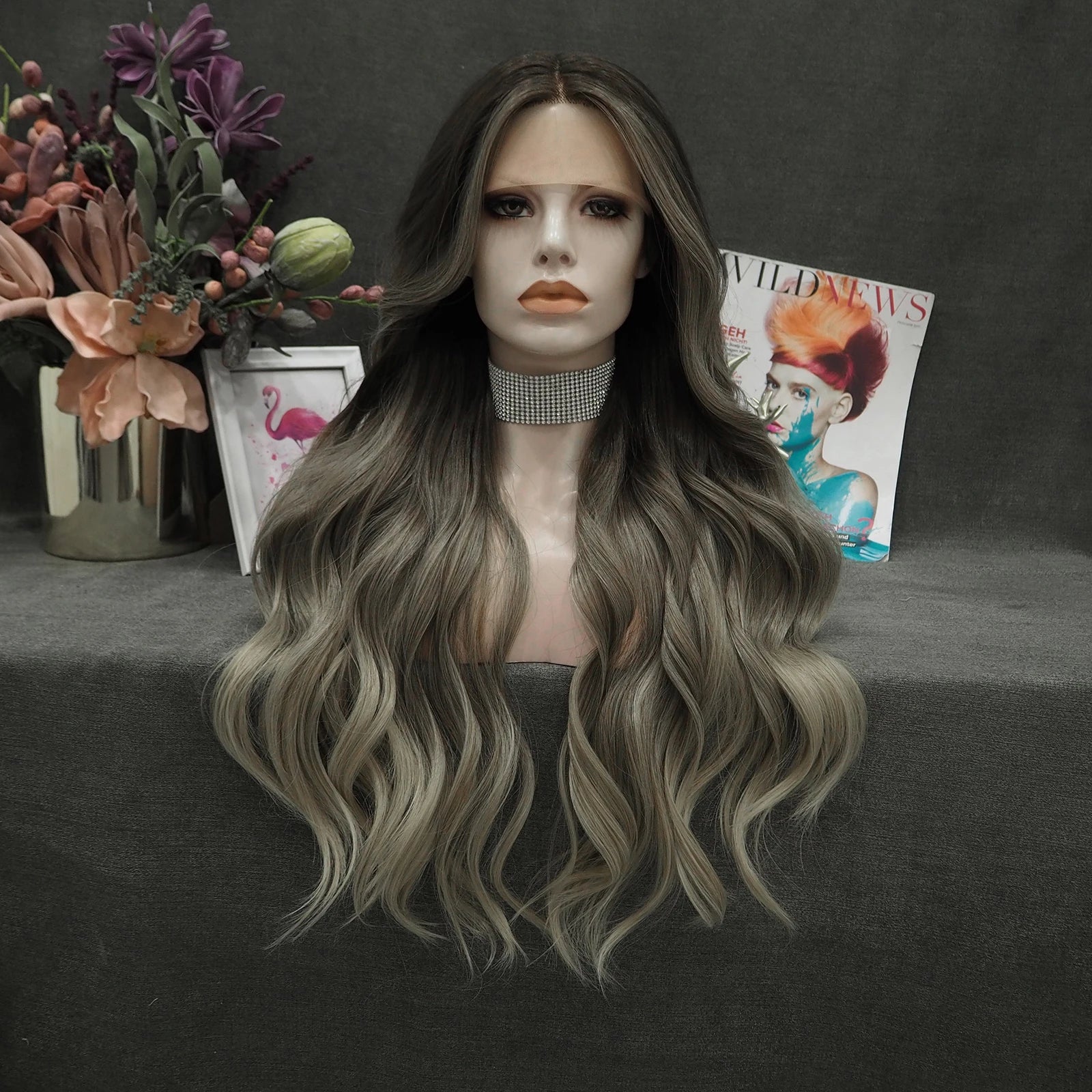 Ombre Ash Blond Premium Synthetic Wigs Wholesale Not Shiny Matte Luxury Heat Resistant Synthetic Lace Front Wig for Women