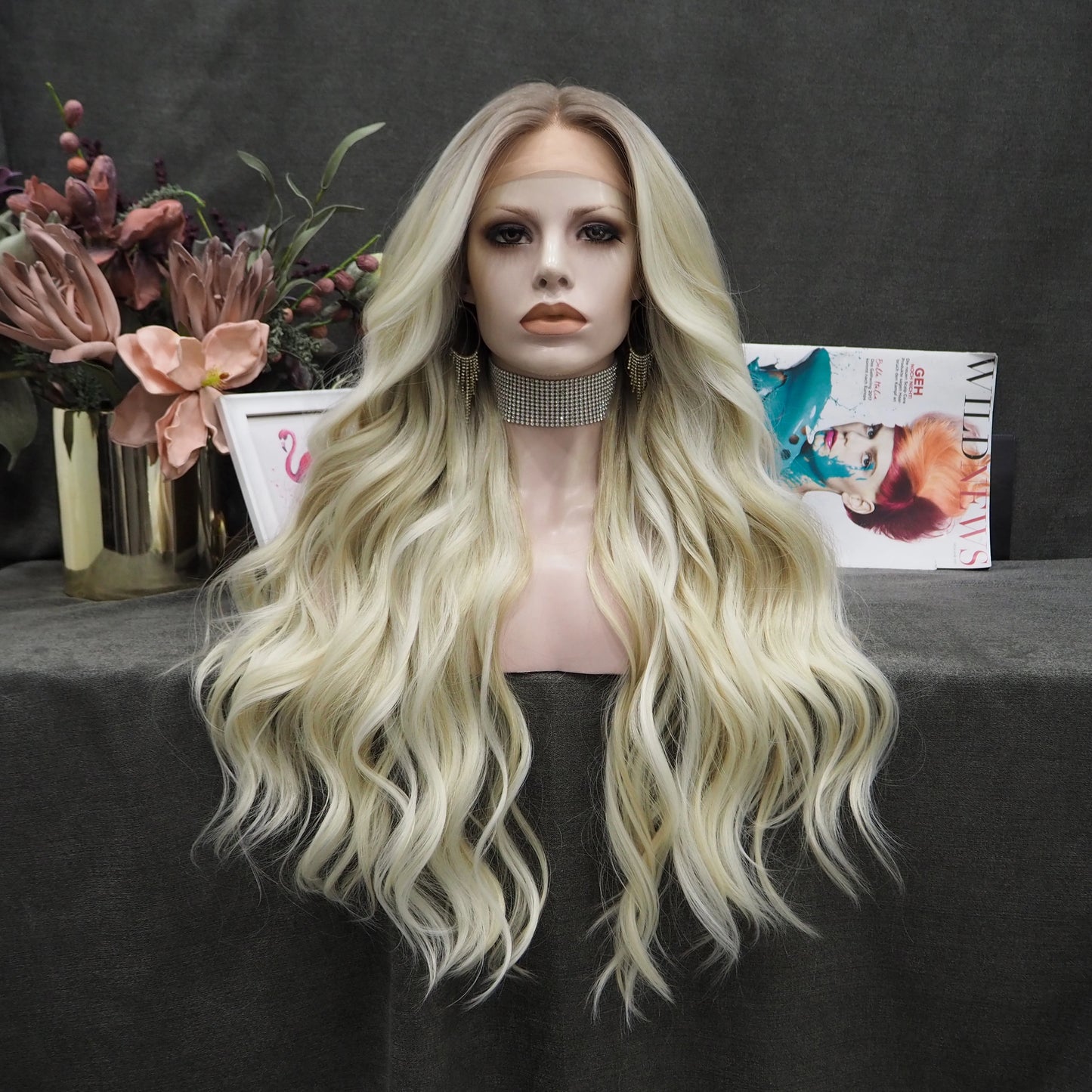 Ombre Ash Blond Premium Synthetic Wigs Wholesale Not Shiny Matte Luxury Heat Resistant Synthetic Lace Front Wig for Women