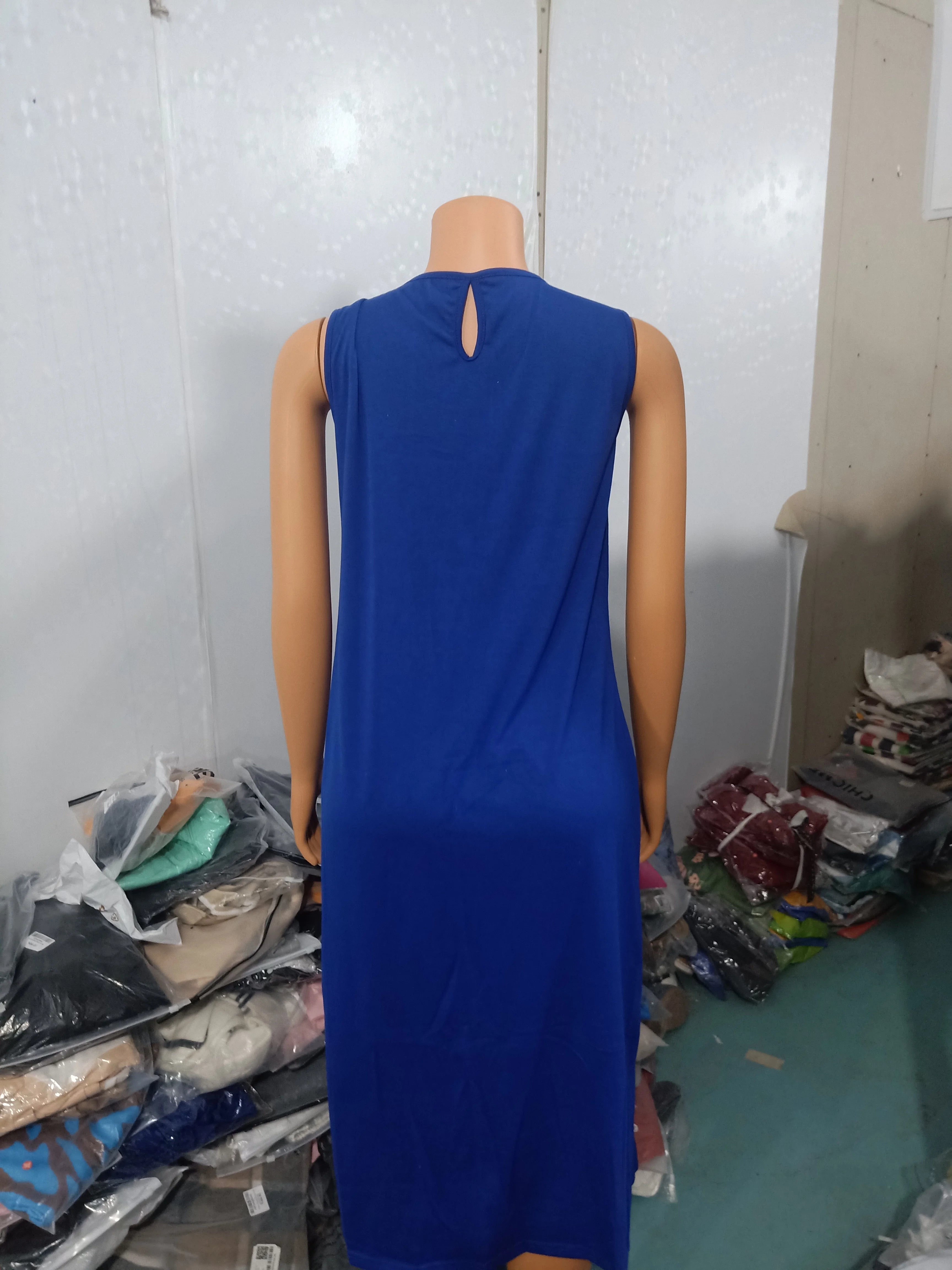 Dresses for Women 2023 Summer Fashion Keyhole Neck Sleeveless Cutout O-Ring Decor Slit Asymmetrical Casual Dress Clothing