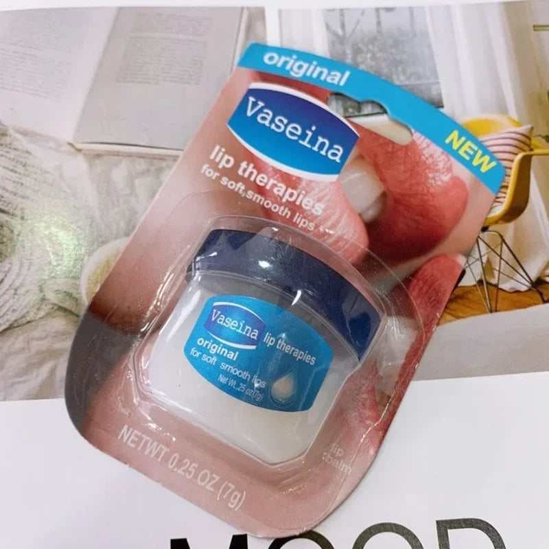 Vaseline Lip Balm Can Moisturize Lips, Prevent Cracking and Repair Lip Lines with Long-lasting Moisture. Lip Balm Lip Balms