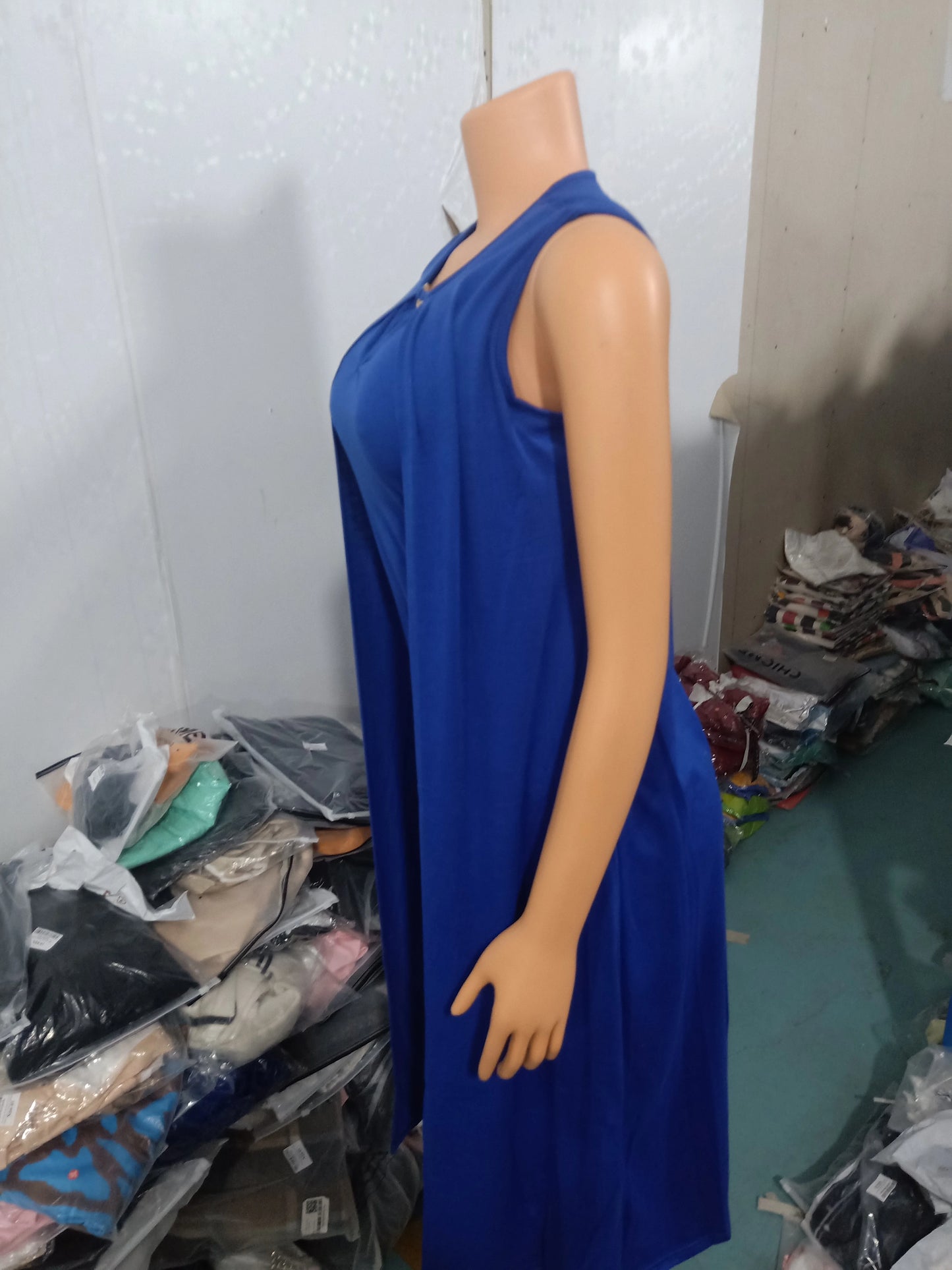 Dresses for Women 2023 Summer Fashion Keyhole Neck Sleeveless Cutout O-Ring Decor Slit Asymmetrical Casual Dress Clothing