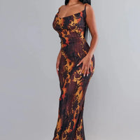Folds Print Spaghetti Strap Slim Long Dresses Women Fashion Sexy Low Cut Package Hip Bodycon Party Dress Trendy Streetwear New