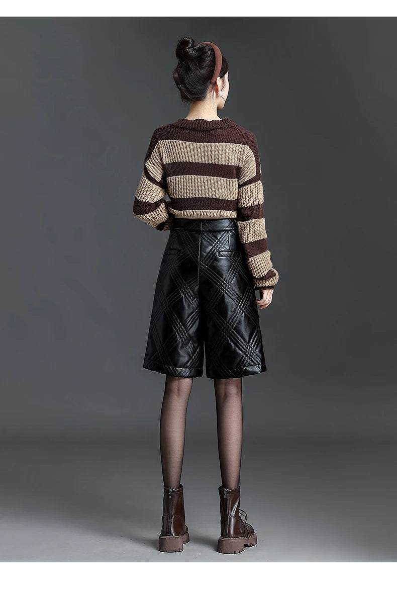ZUZK  Warm Black PU Leather Thick Bermuda Shorts For Women Winter  Knee Length Shorts Motorcycle Punk High Waist Bermuda Femme