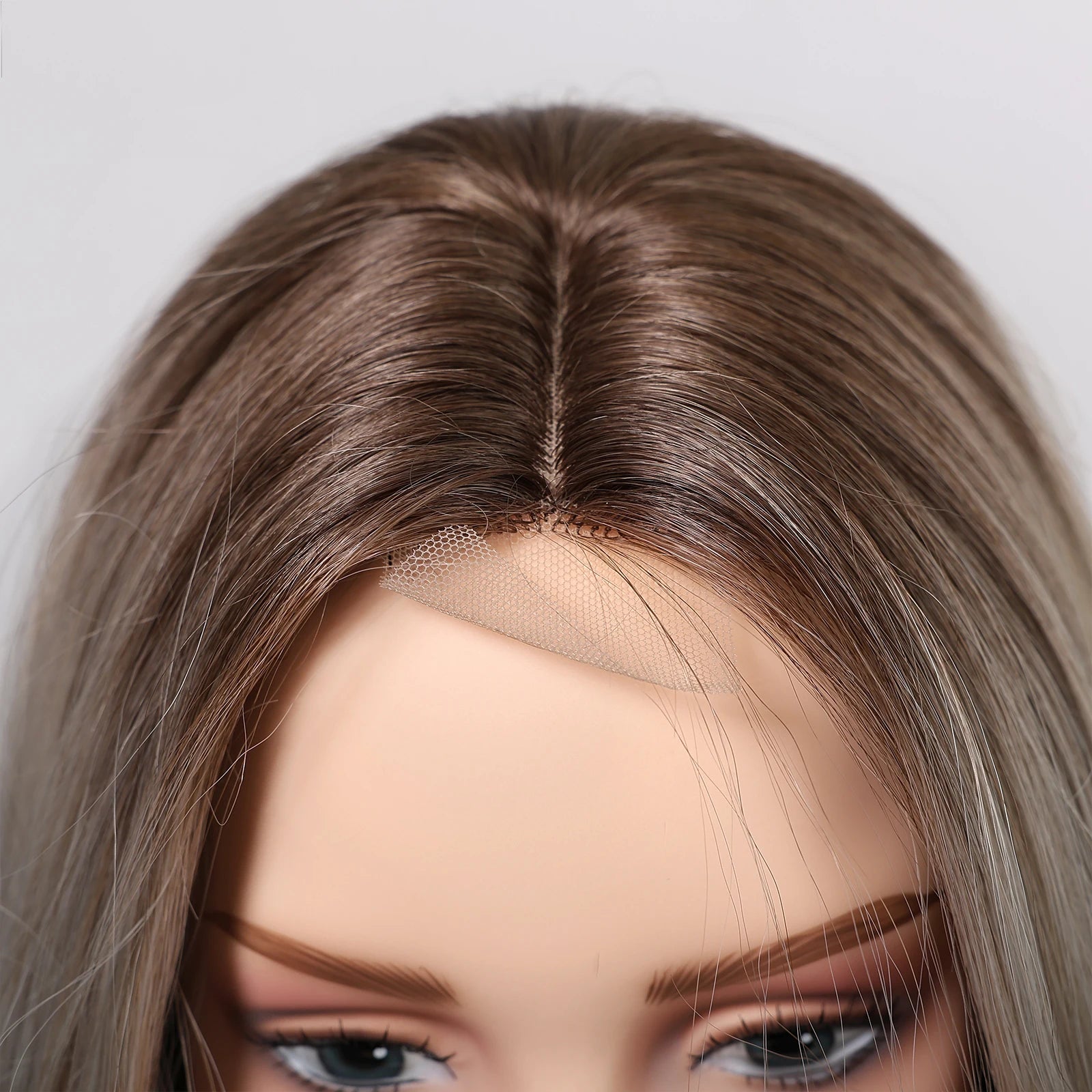 Gray Blonde Synthetic Wigs Dark Root Hairline Lace Frontal Straight Layered Wigs for Women Ladies Daily Use Wigs Heat Resistant