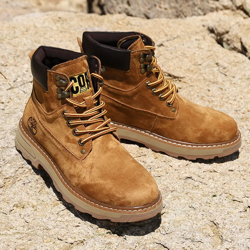 Autumn Winter Velvet Platform Boots for Men Designer Soft-soled Cow Suede Work Shoes Man Fashion Non-slip Yellow Ankle Boot Male