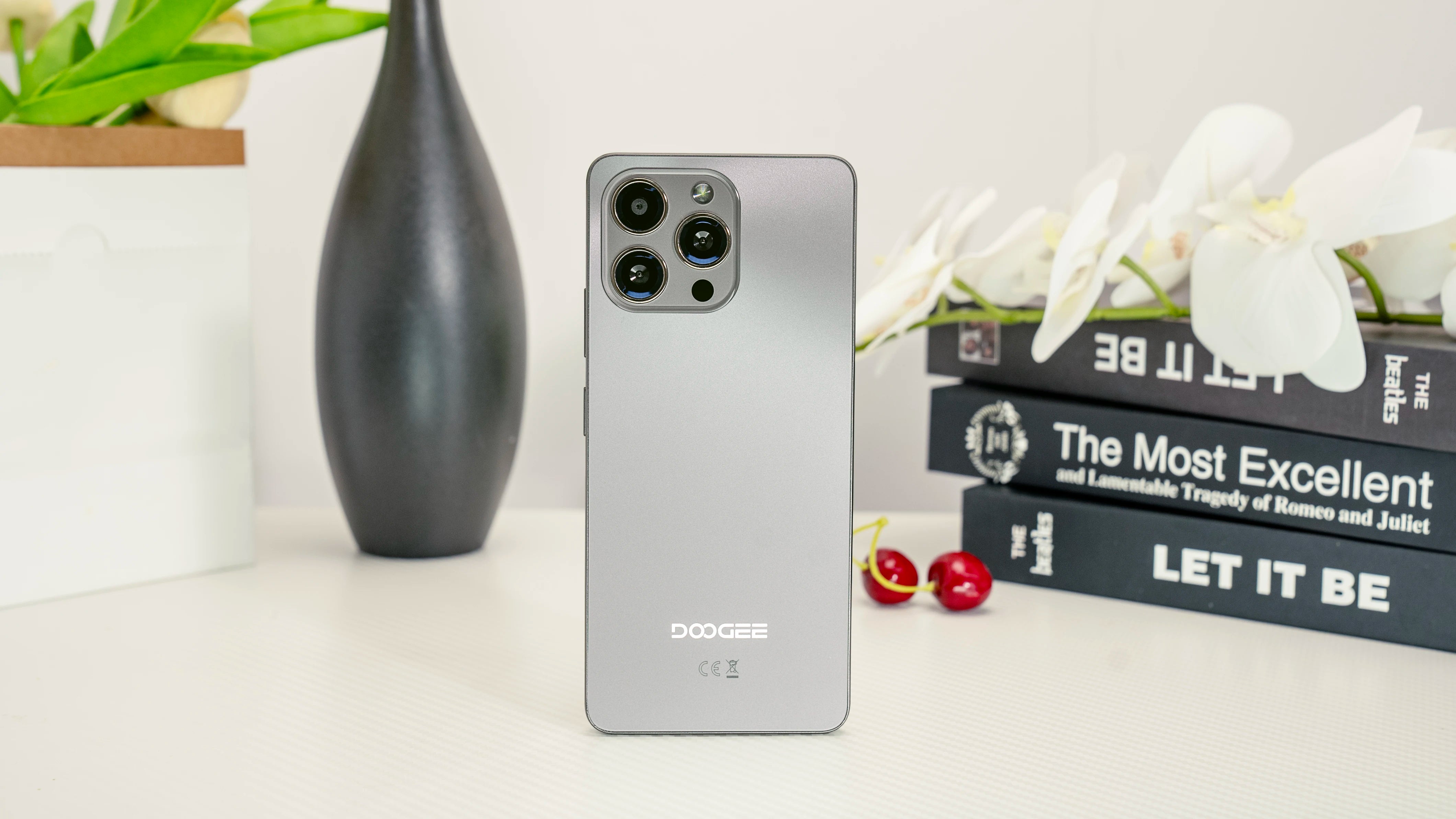 【Brand+】Global Version DOOGEE Note 58 8GB RAM 128GB ROM 6.75" HD+ 90Hz IPS Screen 6250mAh Large battery NFC Android 15