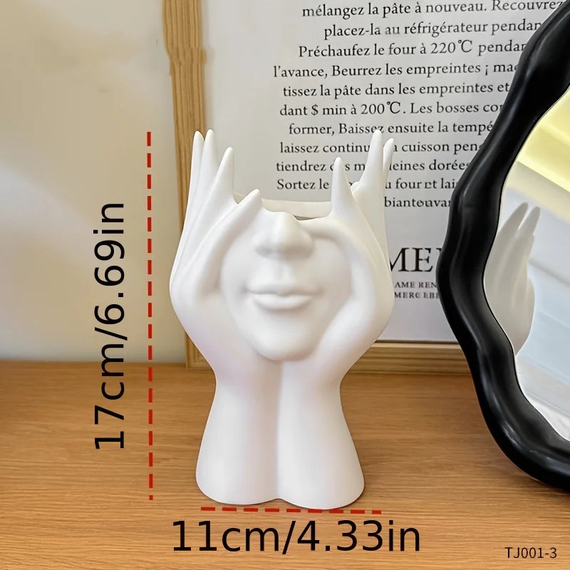 Makeup Organizer Is Lightweight, Portable, and Perfect for Desktop and Bathroom Use, Storing Brushes and Cosmetics