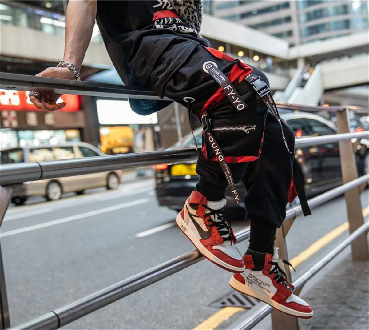 Cool Black Hip Hop Cargo Pants Gothic High Srteet Sweatpants With Pockets Korean High Wast Casual Outwear Pants Men Streetwear