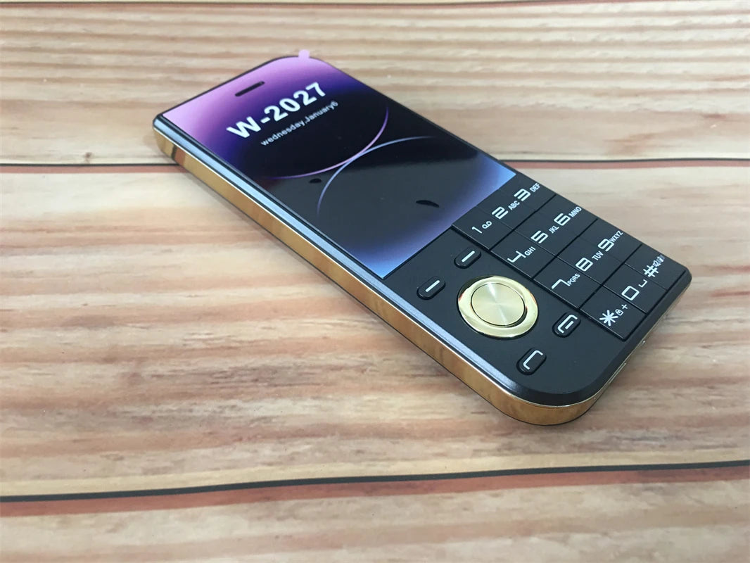 2025 New Push Button Mobile Phone 2.8' Three SIM 3SIM Bluetooth Flashlight MP3 Wireless FM Camera Vibration BigHorn CellPhone